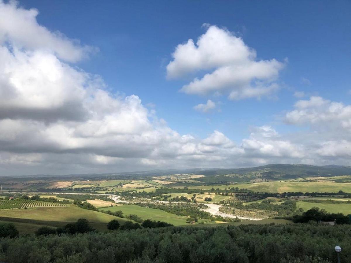 Bio Agriturismo Il Torrione ซาตูร์เนีย ภายนอก รูปภาพ