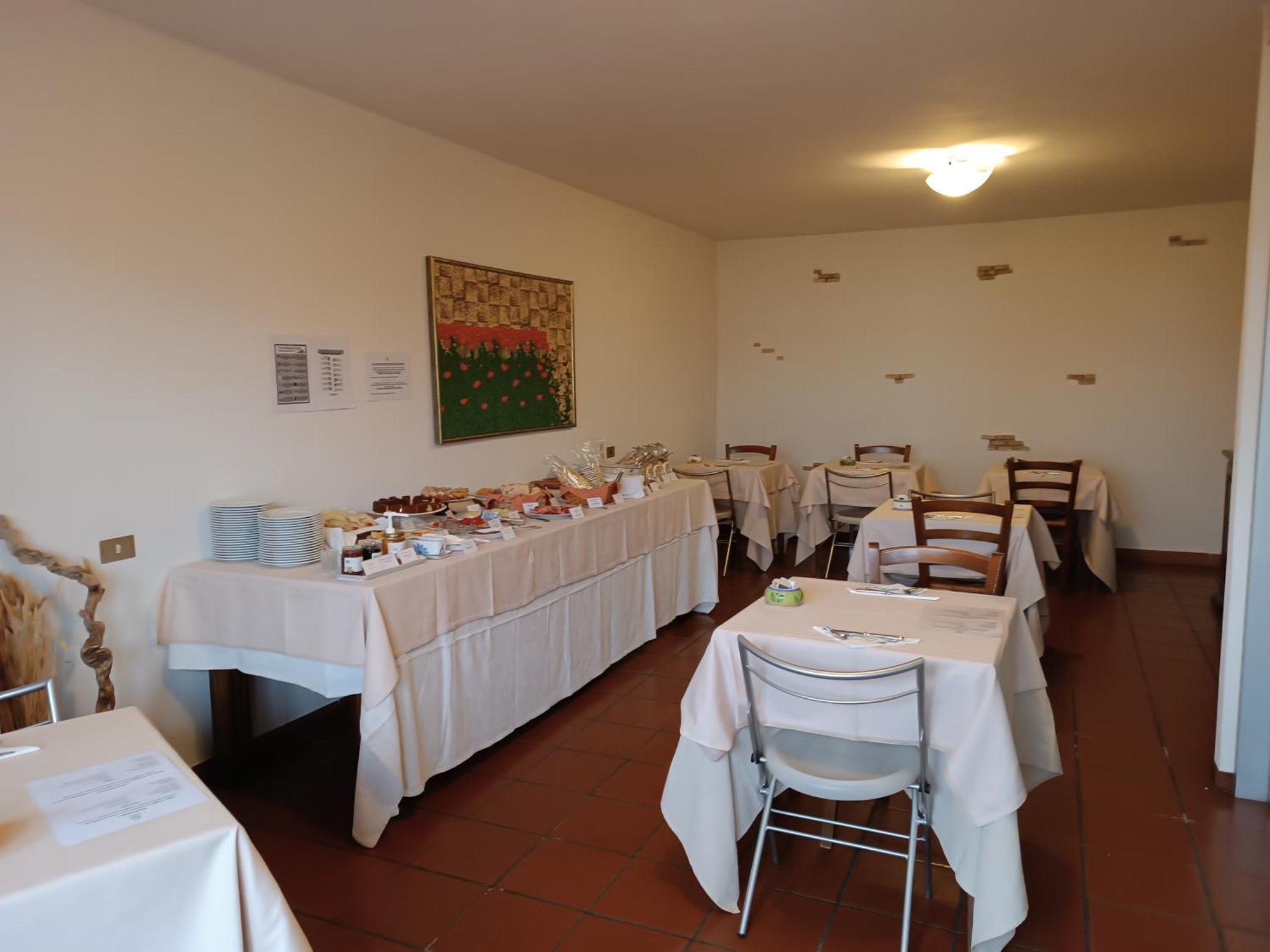 Bio Agriturismo Il Torrione ซาตูร์เนีย ภายนอก รูปภาพ